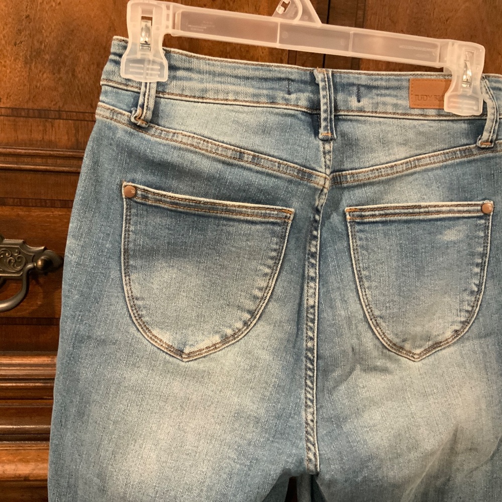 Jeans - Picture 3 of 4